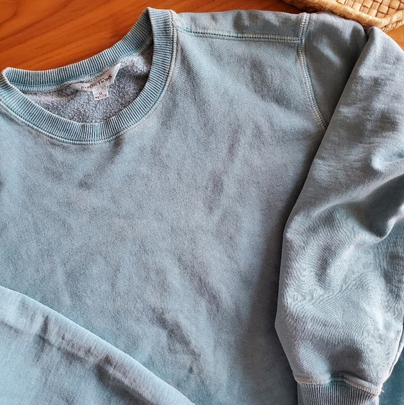 VINTAGE Faded Teal Crewneck - Picture 5 of 5